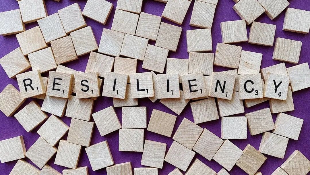 巨鲸Strategy(MSTR.US)再秀财技:9%股息优先股狂揽28亿美元加码比特币