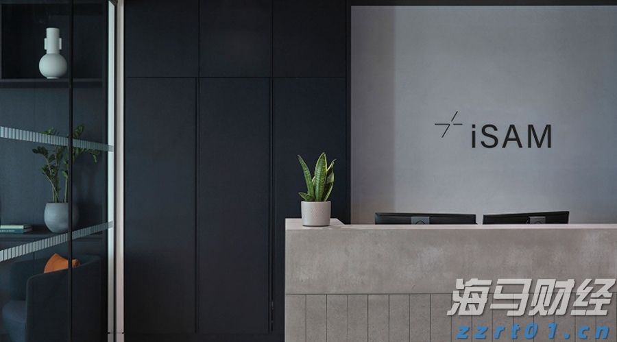 浔郁春光好 田间育苗忙